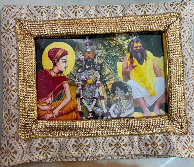 Chavvi with poshak